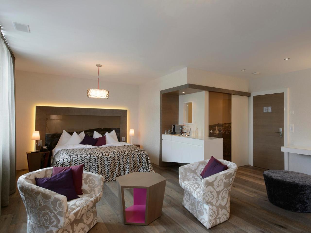 Hotel-restaurant-schifflaende होटल Birrwil
